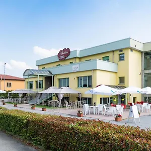 Nuvole Hotel